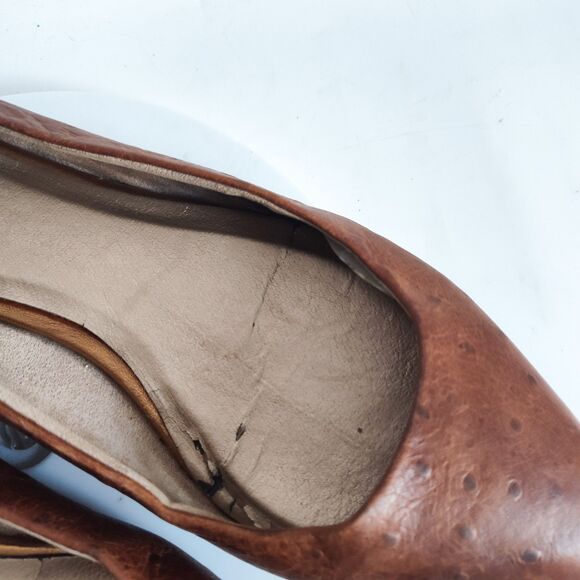 Seychelles Flats Size 10 Leather Pointy Toe Camel Tan Ostrich Embossed Preppy - Picture 8 of 10